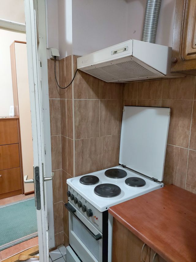 Lazara Kujundžića 86, Beograd - 3