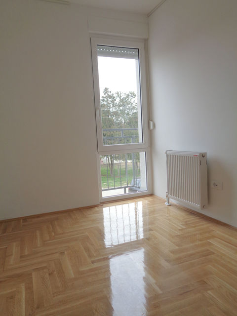 Mornarska 44, Novi Sad - 10