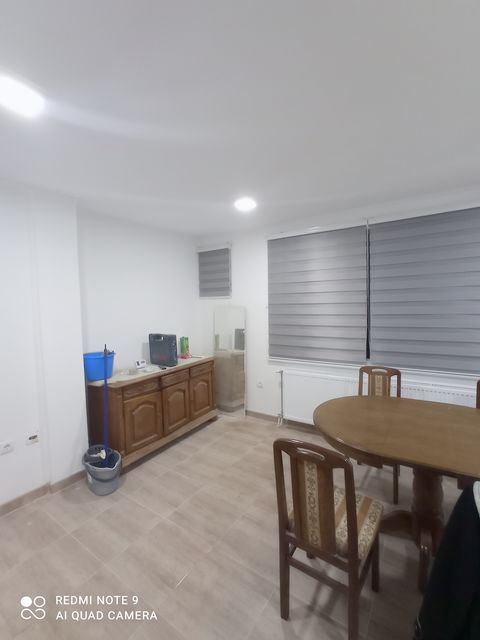 Labska 6, Beograd - 7