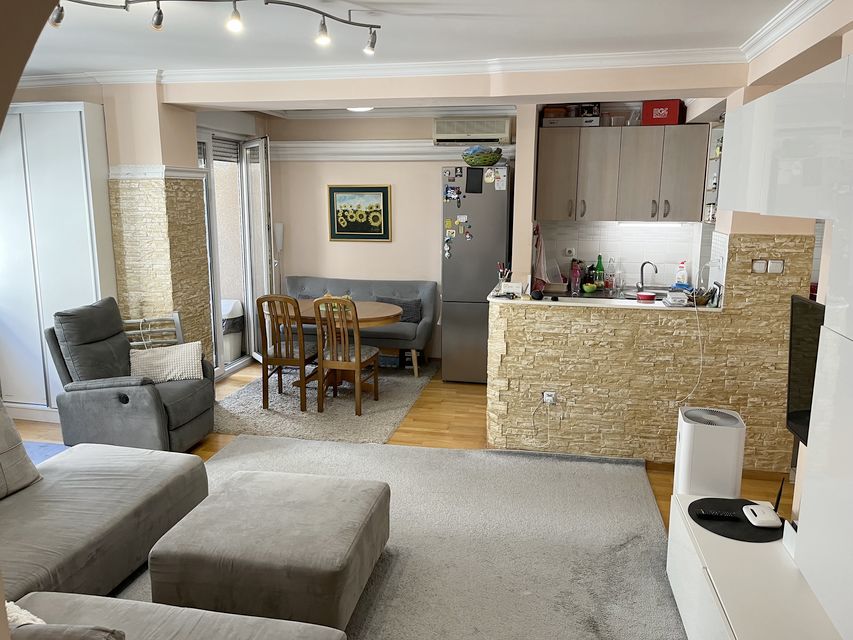 Narodnog Fronta 73A, Novi Sad - 3