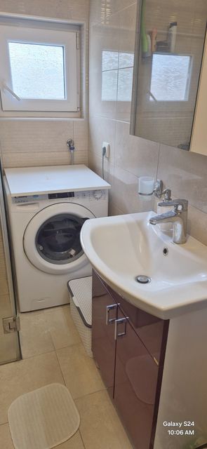 Aleksandra Fleminga 11, Beograd - 12