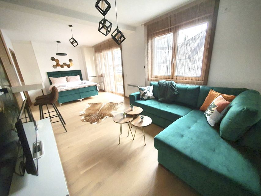 Krfska 4a, Zlatibor - 18