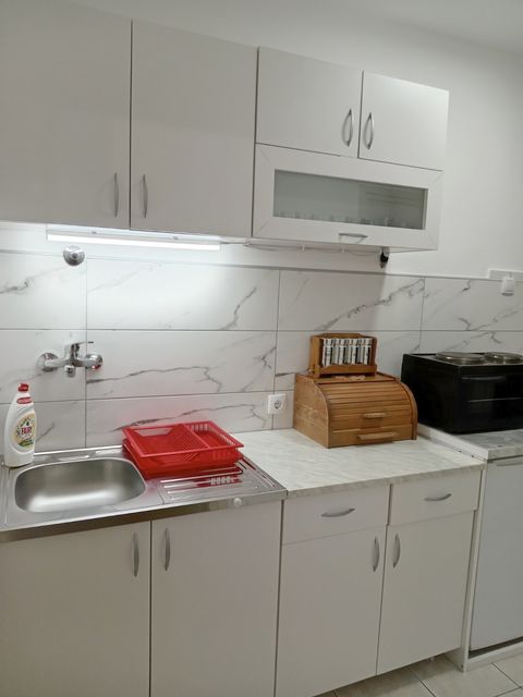 Koste Dragičevića 38, Beograd - 10