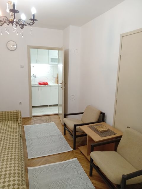 Koste Dragičevića 38, Beograd - 11