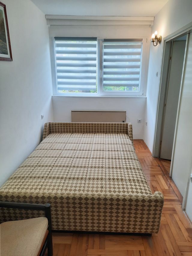 Koste Dragičevića 38, Beograd - 2