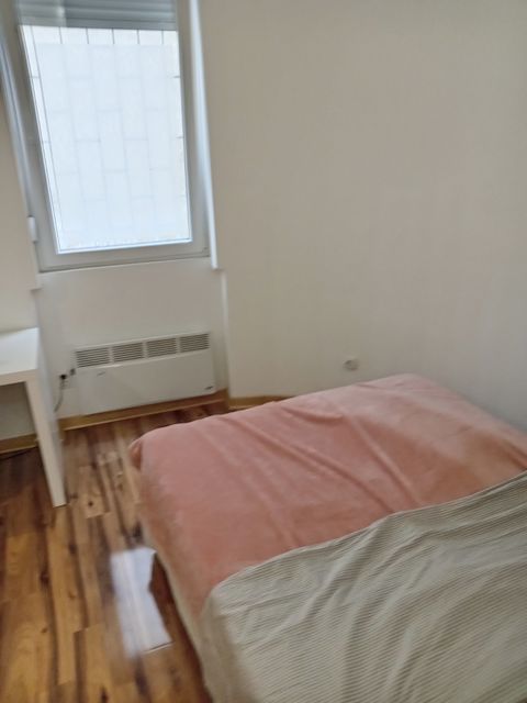 Vlajkovićeva 19, Beograd - 13