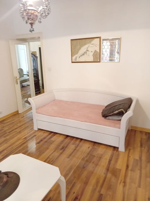 Vlajkovićeva 19, Beograd - 12