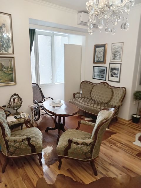 Vlajkovićeva 19, Beograd - 2