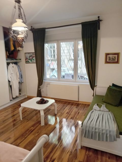 Vlajkovićeva 19, Beograd - 3