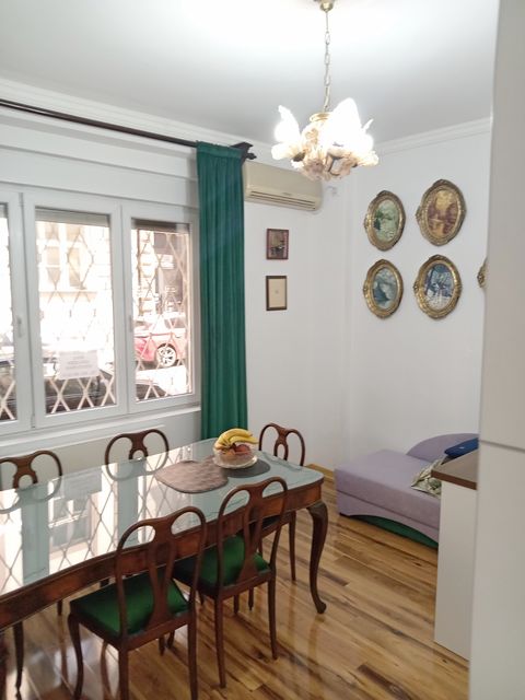 Vlajkovićeva 19, Beograd - 20