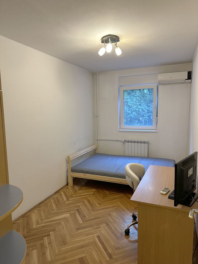 Darvinova 30, Beograd - 9