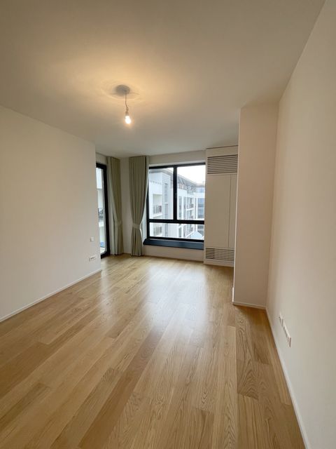 Hercegovačka 13a, Beograd - 5