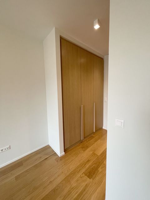 Hercegovačka 13a, Beograd - 6