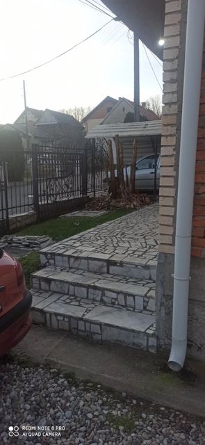 Malog Radojice 4, Klupci - 4