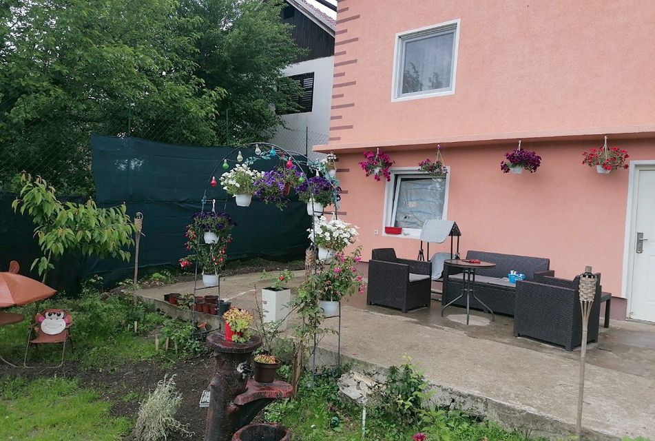 Sime Jovanovića 17, Brestovac - 3