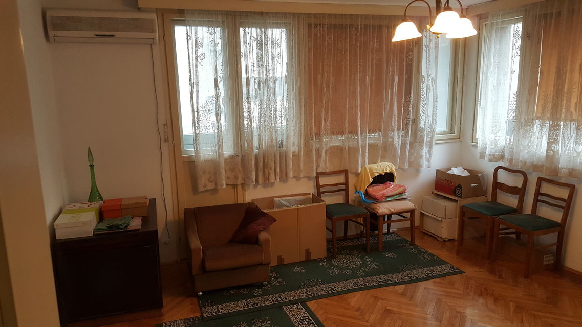 Dvadesetsedmog marta 34, Beograd - 3