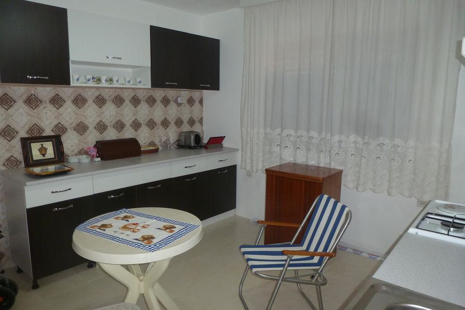 Lapotince 218a, Lapotince - 12