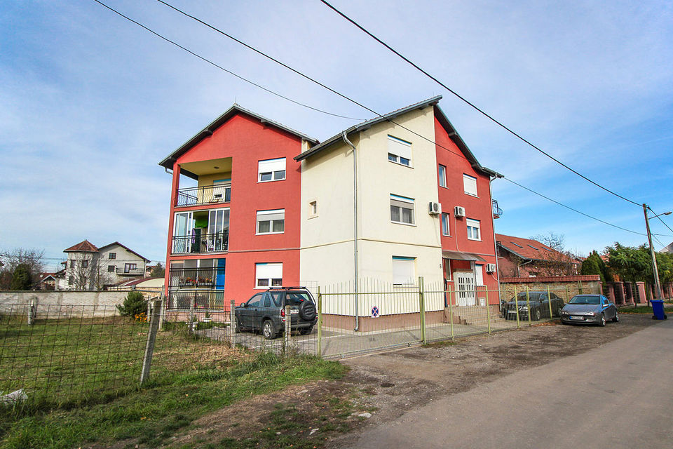 Pavla Bakića 8, Novi Sad - 1