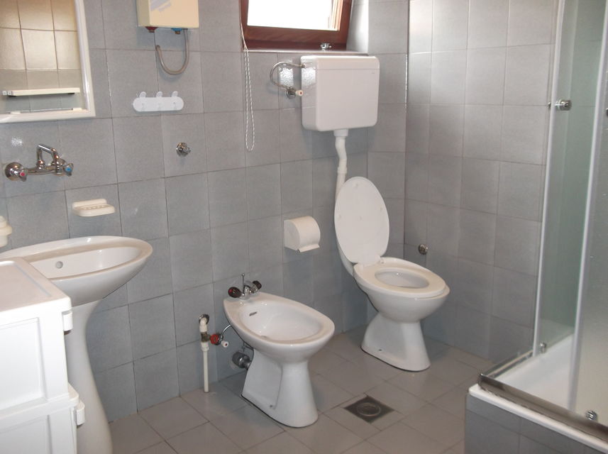 Jovana Dučića 35, Prokuplje - 10