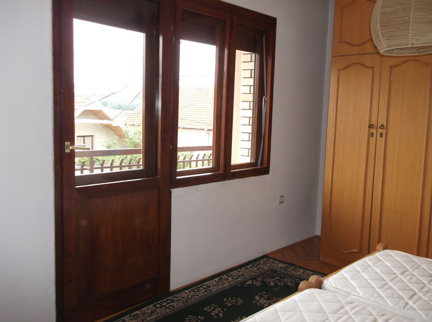 Jovana Dučića 35, Prokuplje - 8