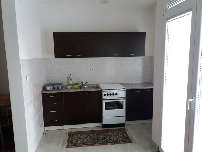 Ljubiše Miodragovića 7j, Beograd - 3