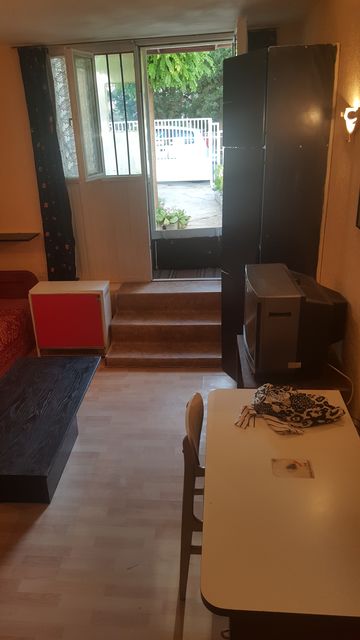 Mira Popare 9-S1, Beograd - 1