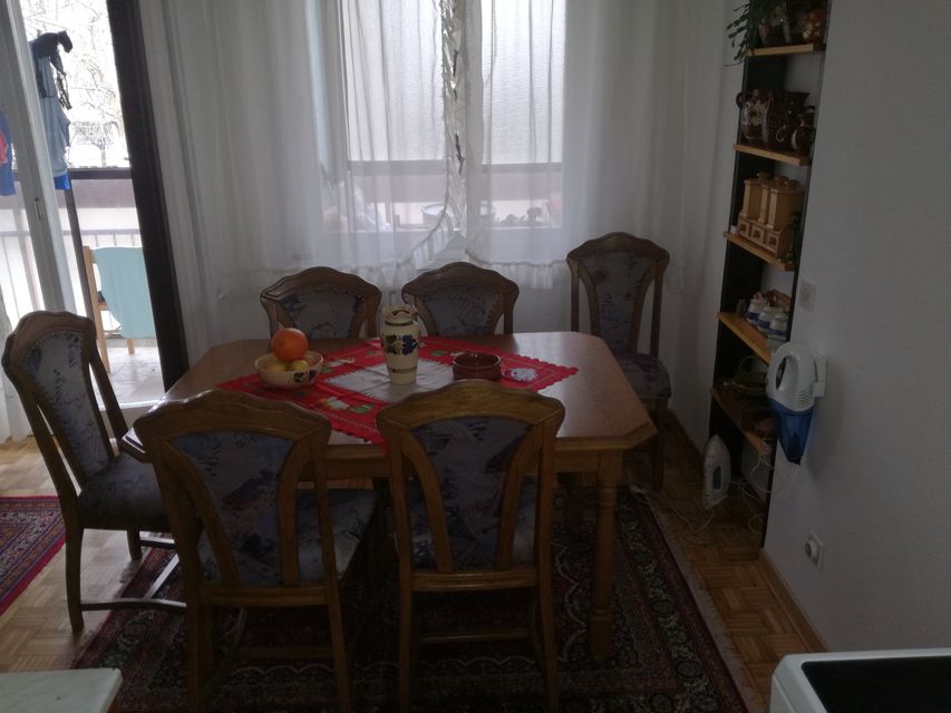 Nehruova 103, Beograd - 9