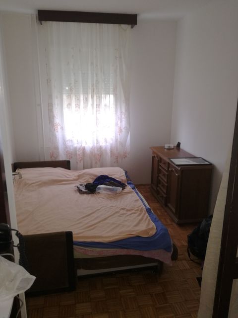 Nehruova 103, Beograd - 11