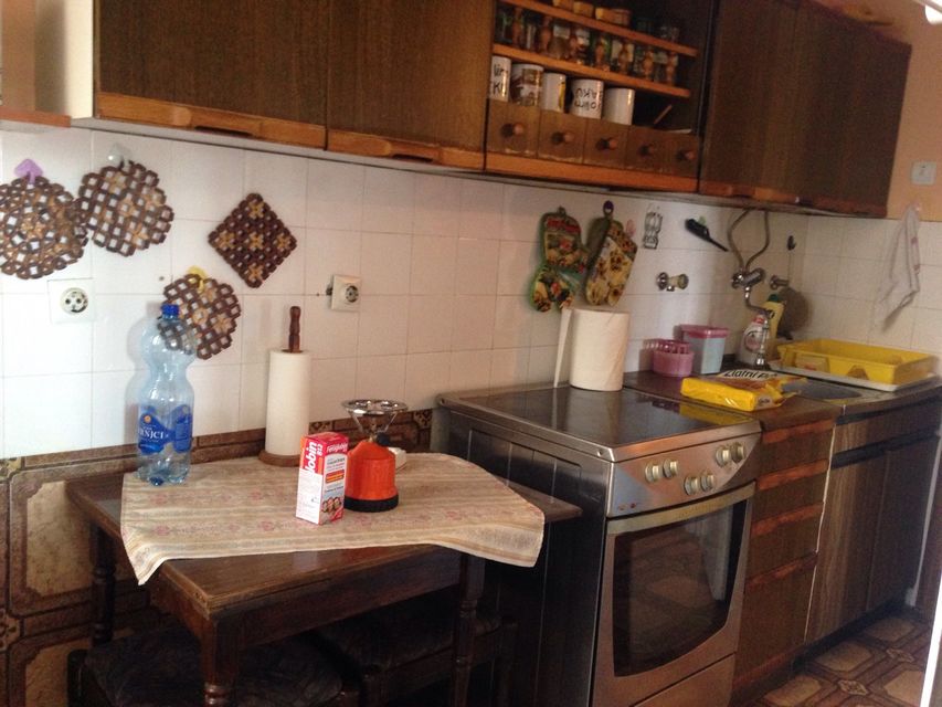 Vladislava Bajčevića 21, Beograd - 6