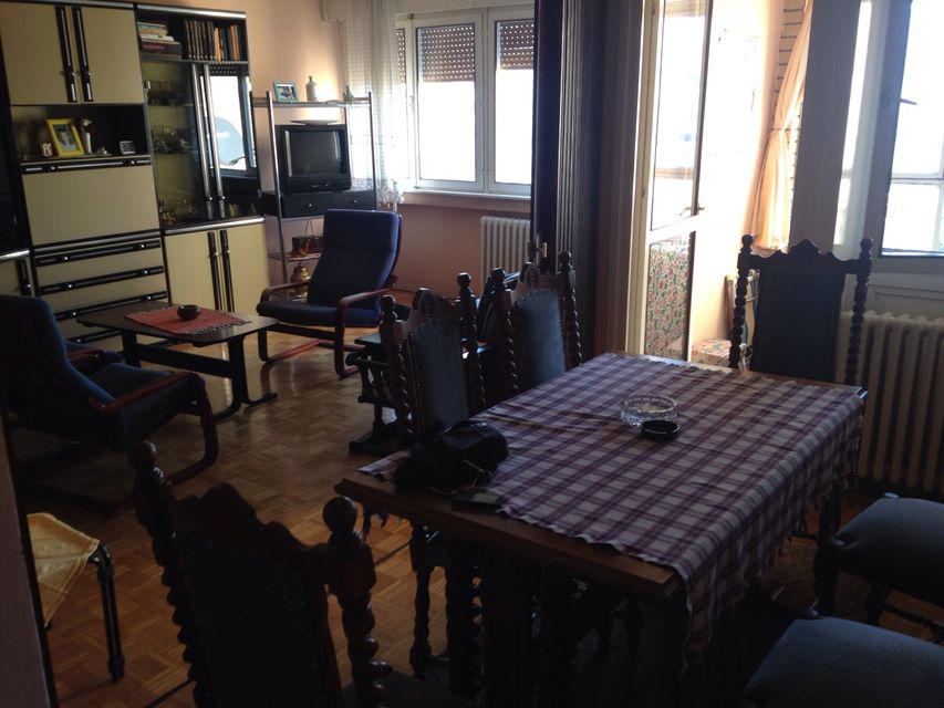 Vladislava Bajčevića 21, Beograd - 3