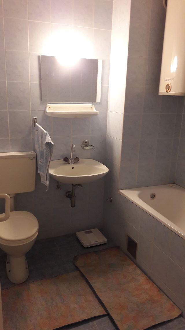 Karpoševa 5, Beograd - 3