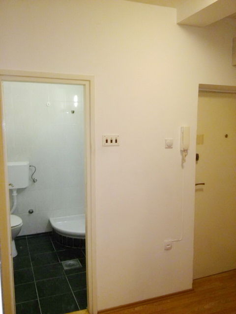 Dr Aleksandra Radosavljevića 4, Beograd