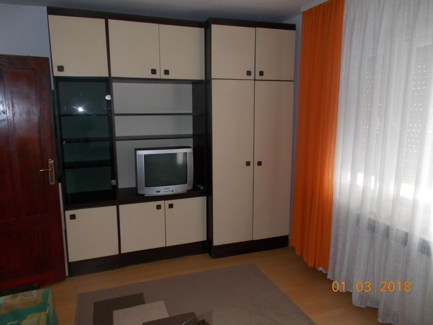 Majke Kujundžića 19, Beograd - 6