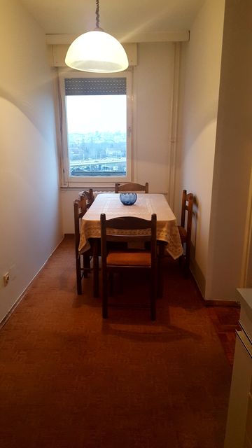 Vladimira Popovića 24, Beograd - 15