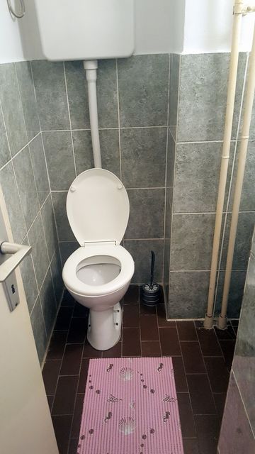 Vladimira Popovića 24, Beograd - 10