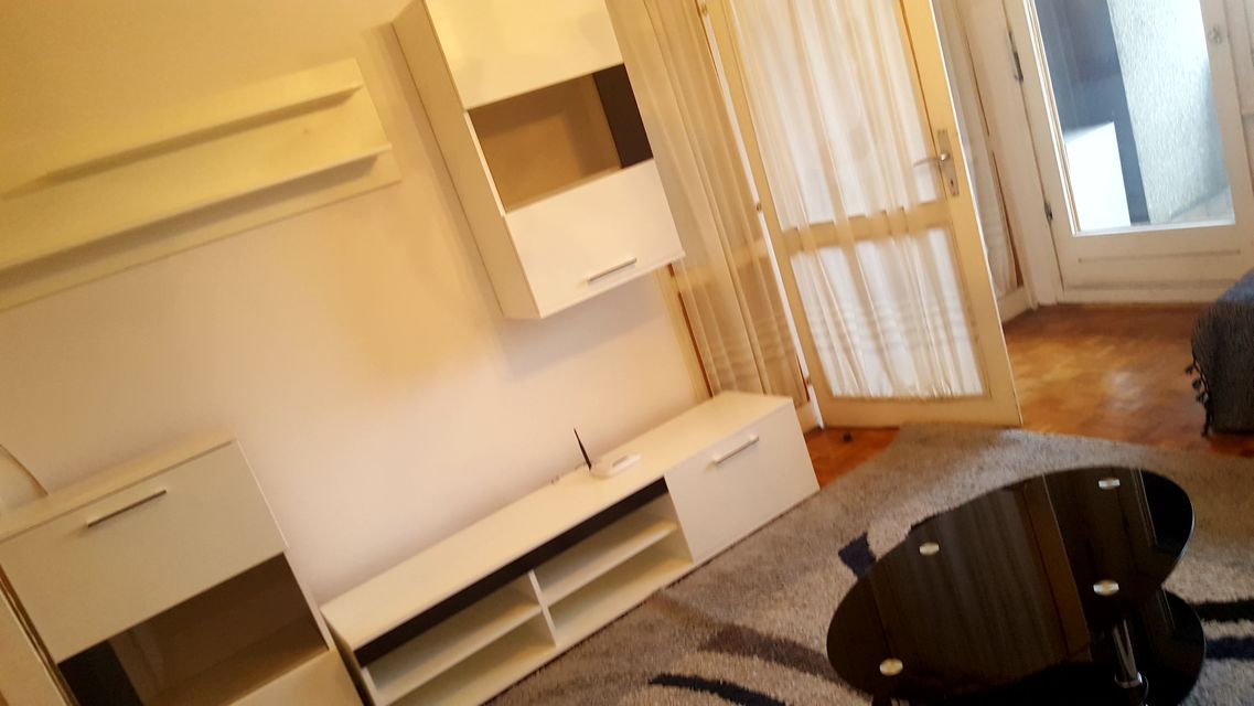 Vladimira Popovića 24, Beograd - 2