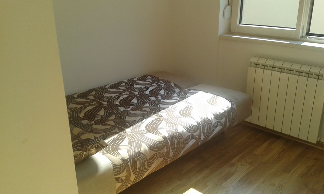 Fabrisova 15, Beograd - 4