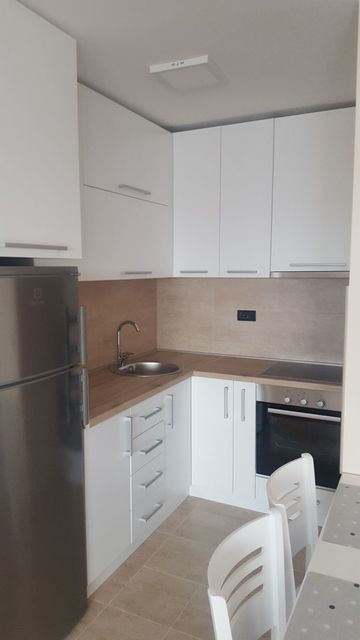 Vojvode Vlahovića 43k, Beograd - 7