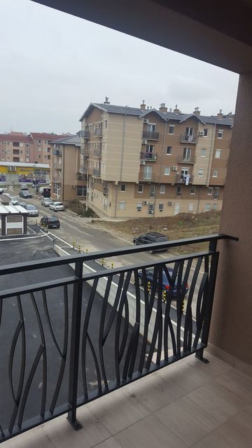 Vojvode Vlahovića 43k, Beograd - 13