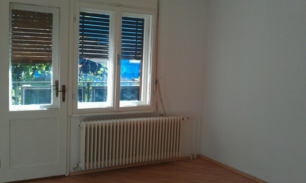 Čenejska 68, Novi Sad - 12