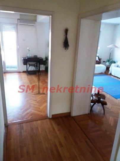 Bože Jankovića 22, Beograd - 2