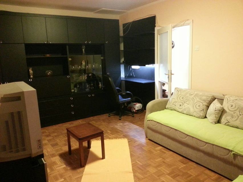 Braće Jerković 215, Beograd - 6