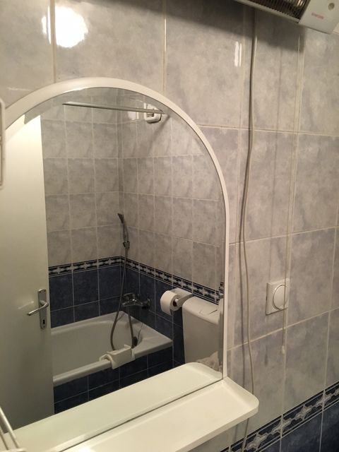 Višnjička 30, Beograd - 8