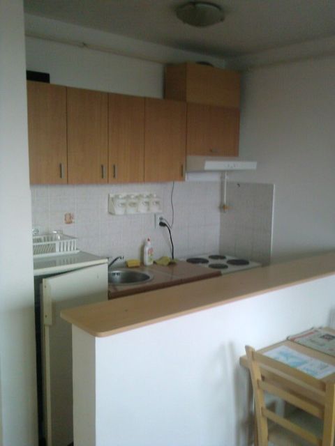 Višnjička 30, Beograd - 6