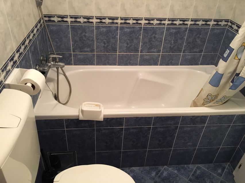 Višnjička 30, Beograd - 9