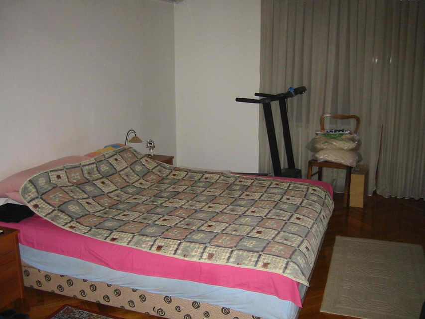 Studentski trg 6, Beograd