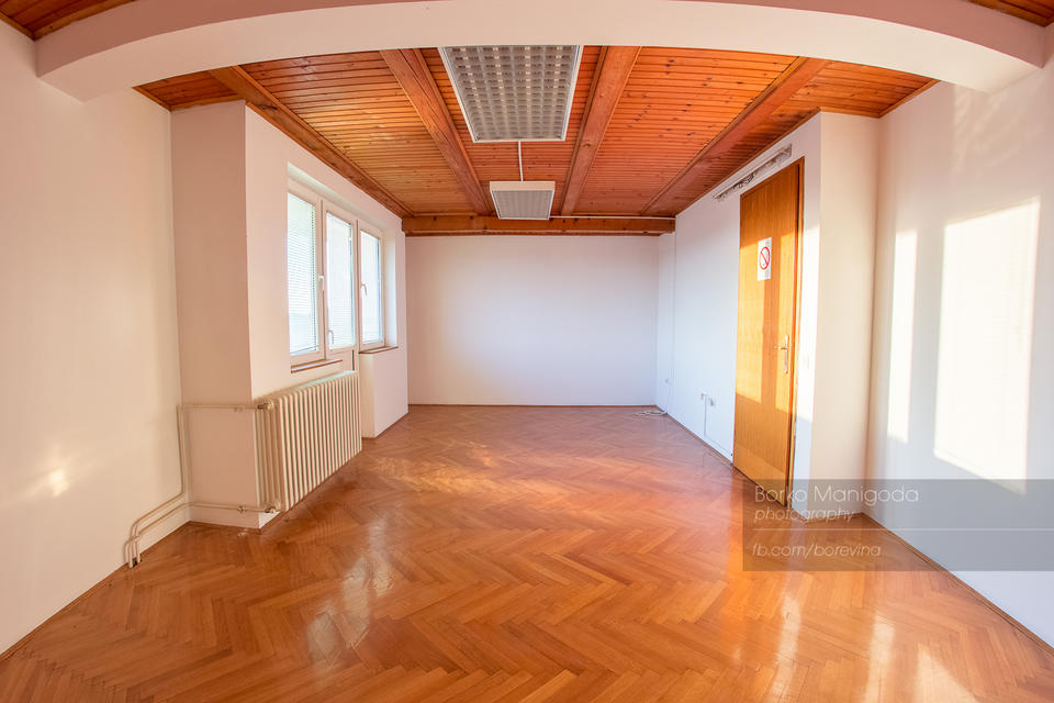 Sentandrejski put 117c, Novi Sad - 16