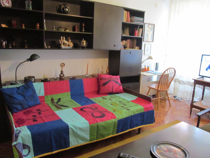 Nevesinjska 11, Beograd - 2