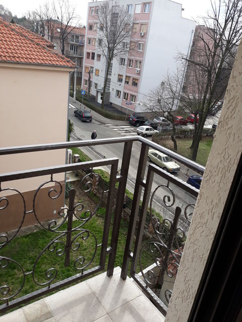 Bore Prodanovića 19, Beograd - 17