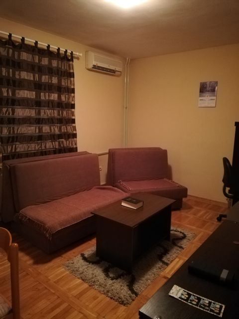 Novosadskog Sajma 7, Novi Sad - 1